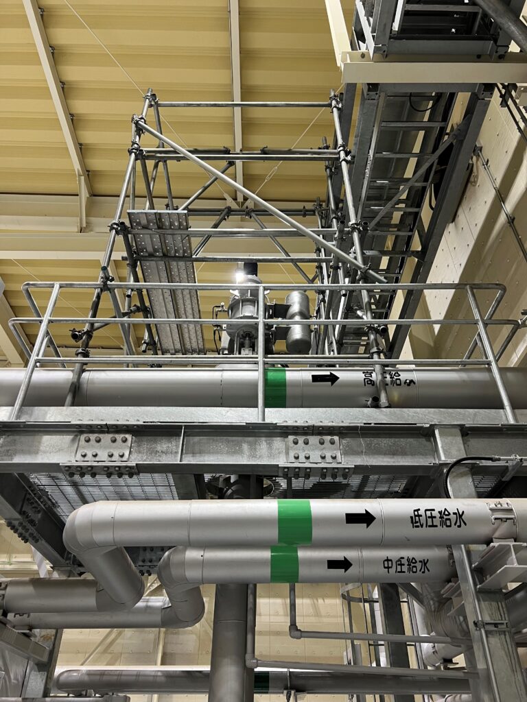 足場2-2-768x1024 Works